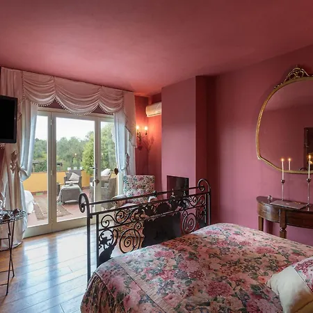 Villa Family Vintage In Capannori