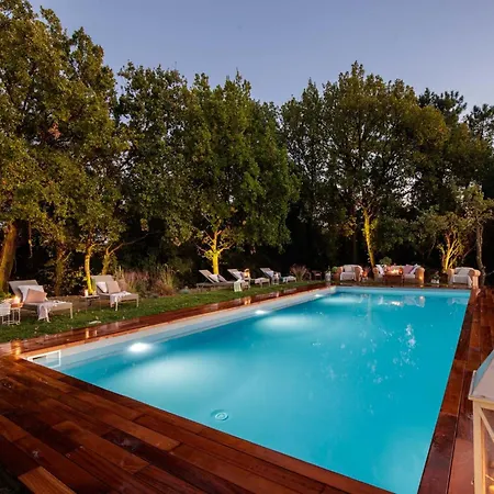 Family Vintage In Villa